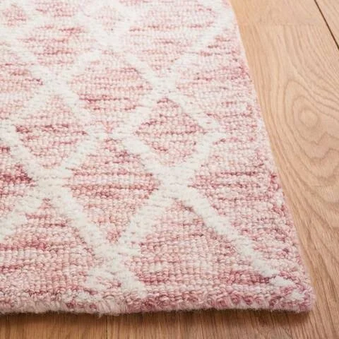 2&3x22 x 8& Runner Area Rug - Red, Safavieh