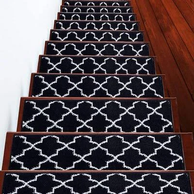 Gennessee Trellis Vibrant and Soft Stair Tread Charlton Home Color: Navy