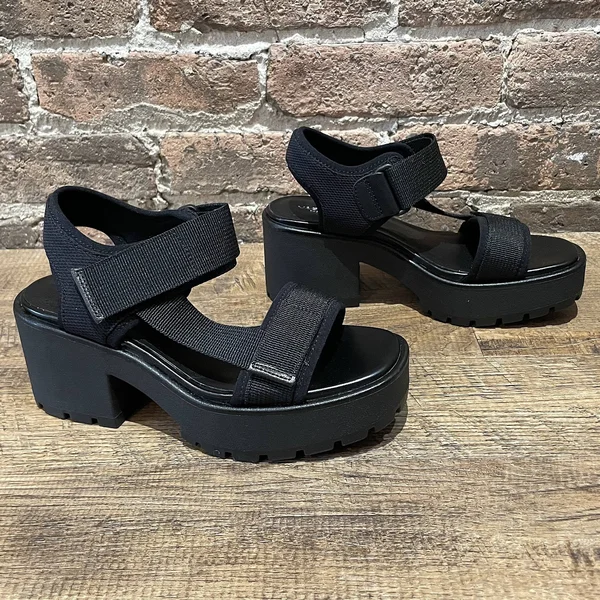 Vagabond Dioon Sandal Black - 36
