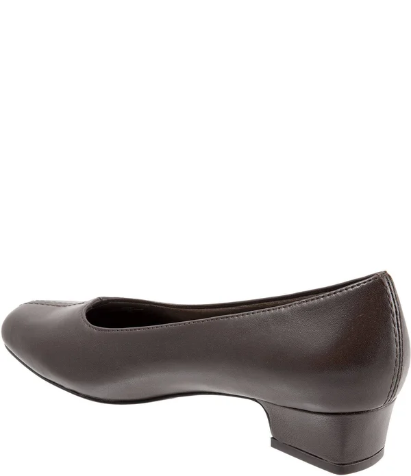 Trotters Doris Pumps, Women's, Mocha, Size: 11