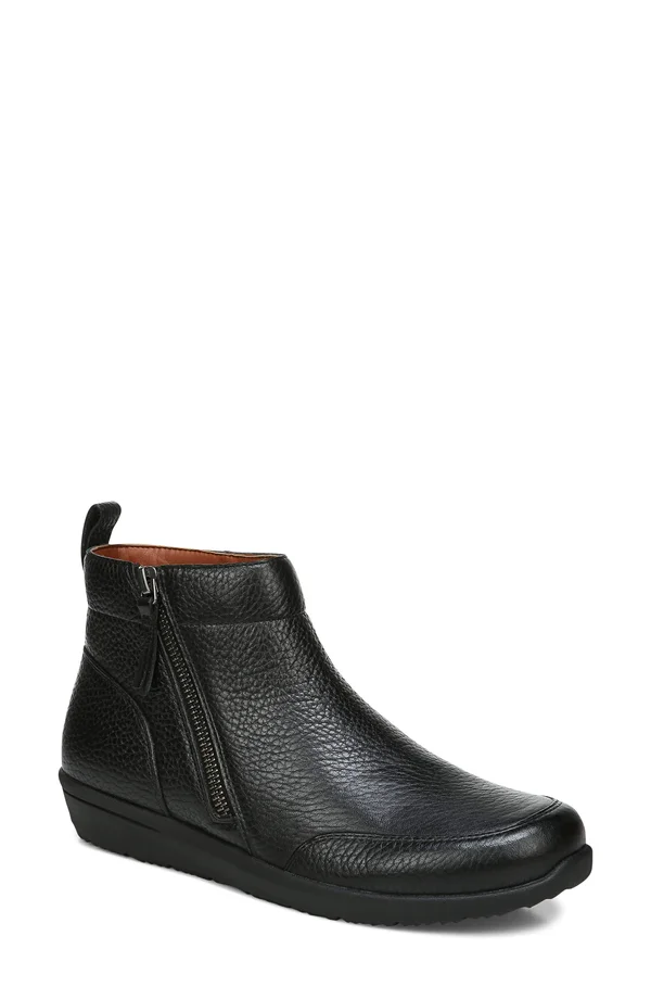 Women's Vionic Lois Bootie, Size 9.5 W - Black