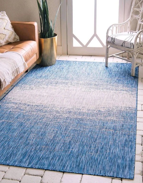 Unique Loom Outdoor Ombre Rug (8& x 11& 4 - Blue)