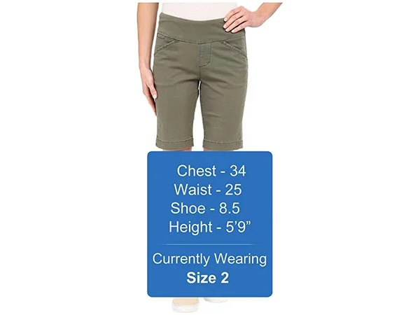 Jag Women's Ainsley Bermuda Twill Shorts (Jungle Palm - 4)