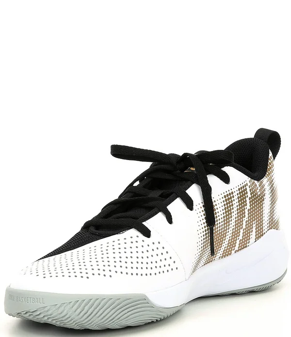 Nike Team Hustle Quick 2 Big Kids& Shoe