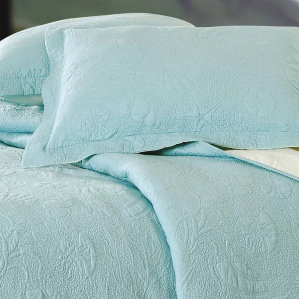 Cu0026F Home Blue Shell Matelasse Twin Quilt, 66" x 86"