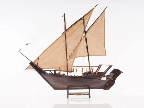 Old Modern Handicrafts Dhow Medium