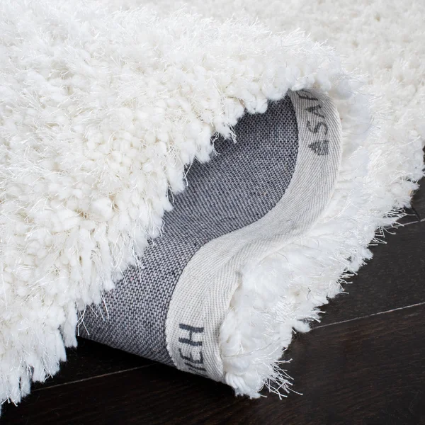 Safavieh Handmade Shag Feriha Shag 1.5-inch Thick Rug - 2&3x22 x 8& Runner - Ivory
