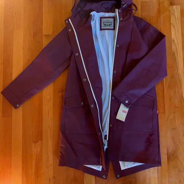Levi&s Women's Water-Resistant Rain Jacket - Wine