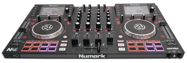 Numark NVII Intelligent Dual-Display Serato DJ Controller 4-Channel, USB + Case