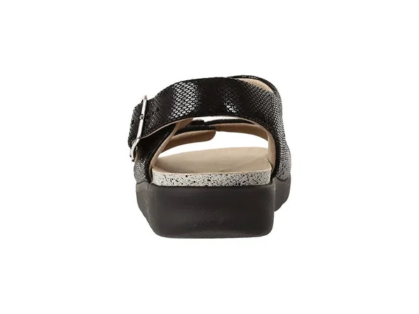 SAS Women's Relaxed Black Snake 8.5 Medium