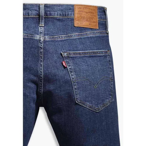 Levis 502 Regular Taper Jeans (Men)