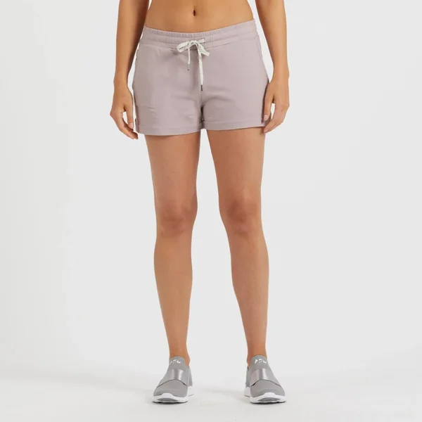 Vuori Women's Halo Performance Shorts Pink Xs
