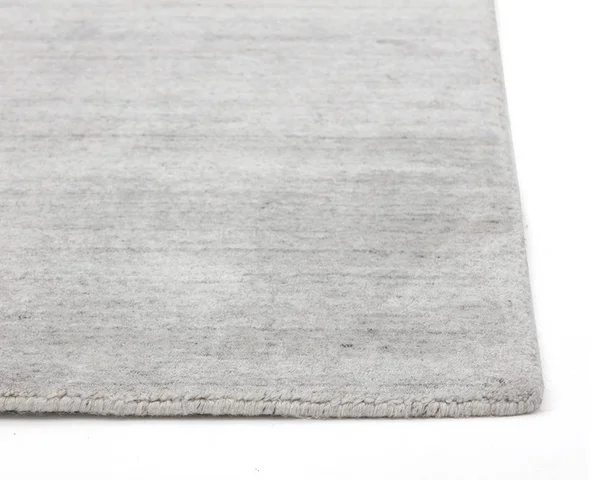 Sunpan Alaska Hand-Loomed Rug, Grey, Ivory, 5' x 8'