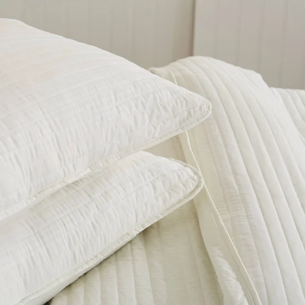 Great Bay Home Pattern Stripe Quilt Set - Cream - Full - Queen
