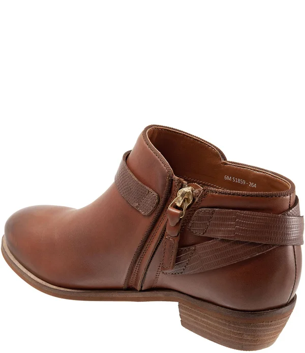 Women's SoftWalk Raven Bootie, Size: 7.5, Brown