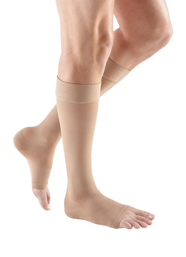 mediven, Plus, 30-40 mmHg, Knee High Extra Wide Calf Open Toe-Size II