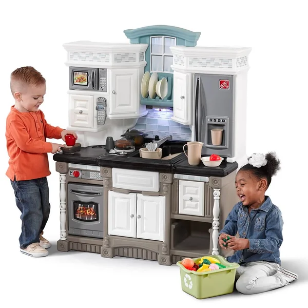 Step2 LifeStyle - Dream Kitchen
