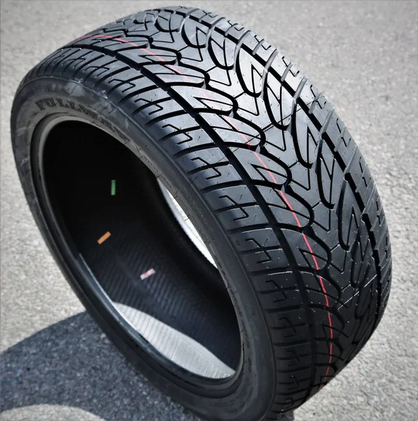 Fullway HS266 305/45R22 118V XL As A/S Performance Tire