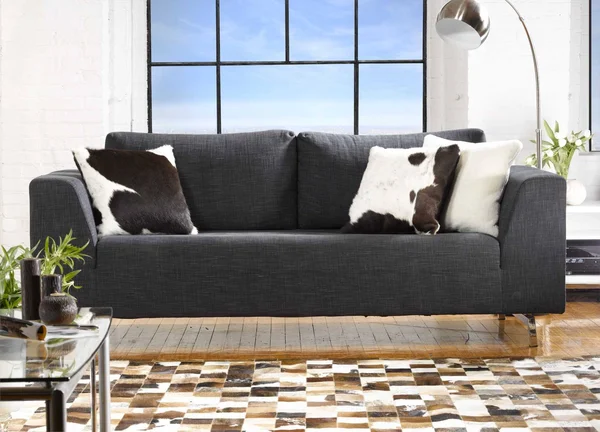 18x22 x 18x22 x 5x22 Black and White - Pillow 2-Pack