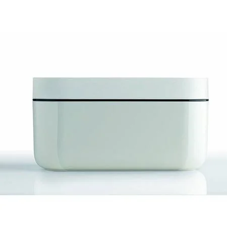 Ice Box - White, Large Storage Capacity of Up to 132 Ice Cubes, 4 Trays by Lekue