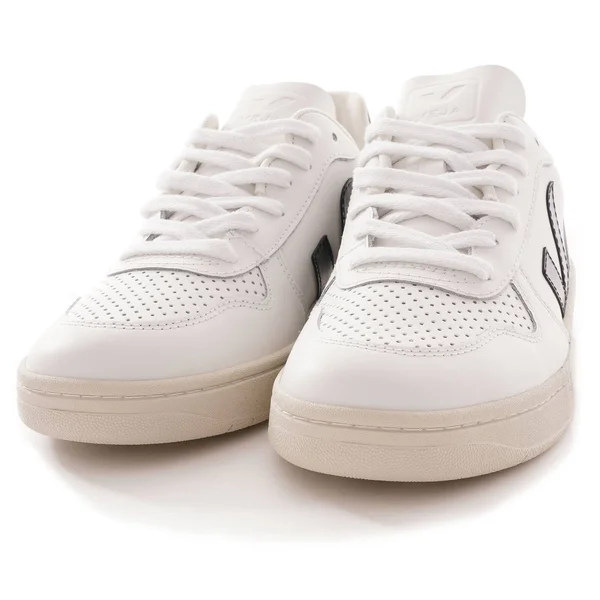 Veja V-10 Leather (White - Black)