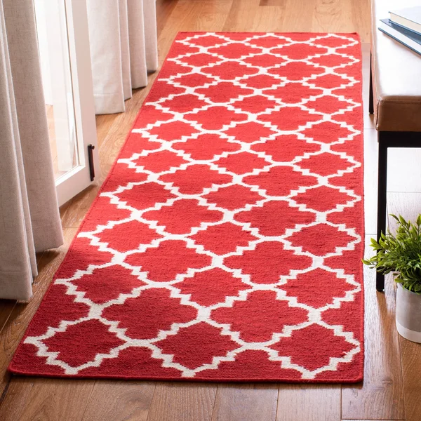 Safavieh Dhurries DHU566B 2&6x22 x 8&0x22 Runner Red, Ivory Area Rug