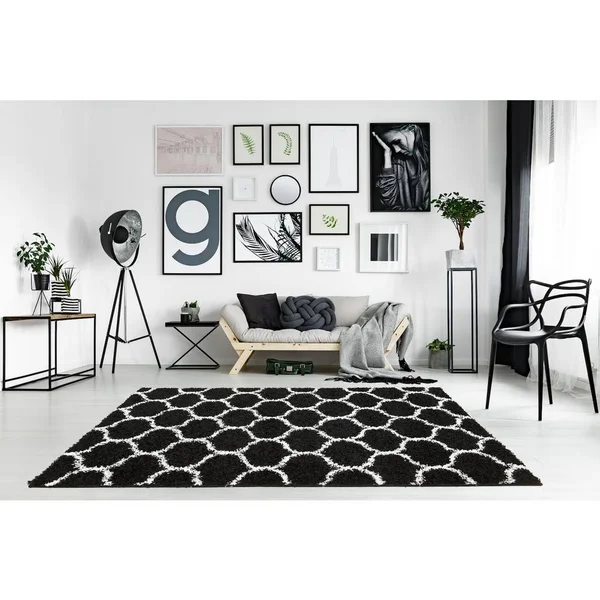 L Baiet BW494C81 Caylee Shag Rug Black - 8 x 10 ft.