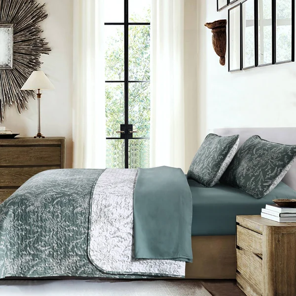 Lightweight Reversible Winter Brush Floral Patterned Quilt Set by Southshore Fine Linens Teal Full - Queen 3 Piece