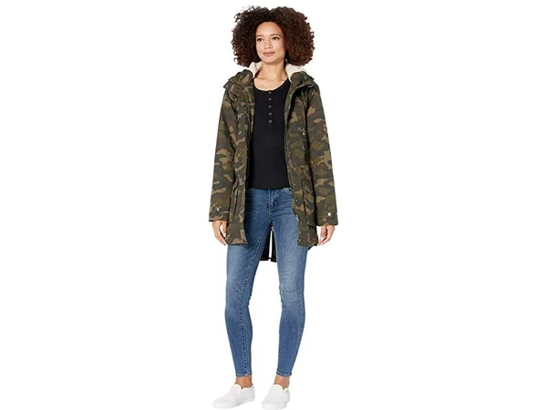 Volcom Walk on by 5K Nuts Women's Coat Camouflage : XL
