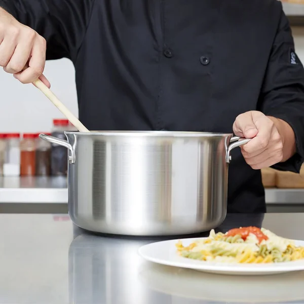 Vollrath 77520 Tribute 3-Ply Stock Pot, 8 qt.