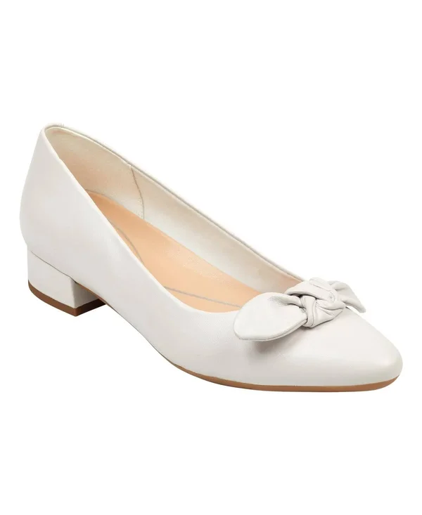 Easy Spirit Women's Calasee Pointed Toe Pump, Size: 7, Leather