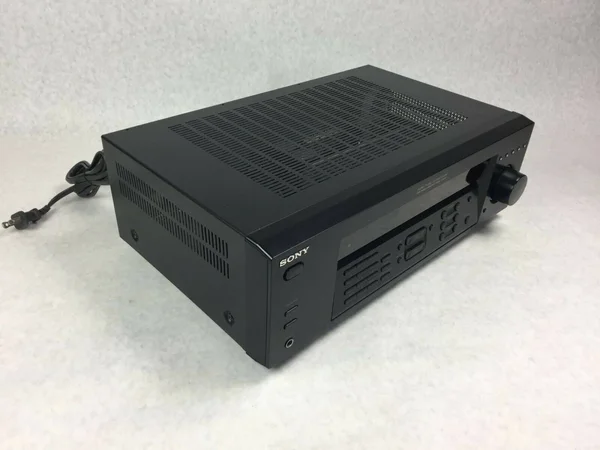 Sony Str De185 2 Channel 100 Watt Am, FM Stereo Receiver - Used