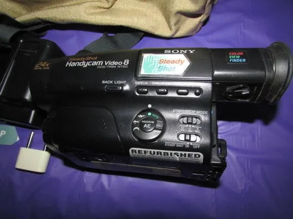 Sony Handycam CCD-TR94 - Camcorder - 12x optical zoom - Video8