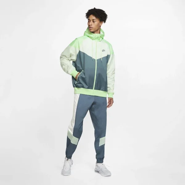 Nike Men's Sportswear Windrunner Windbreaker Grey Medium