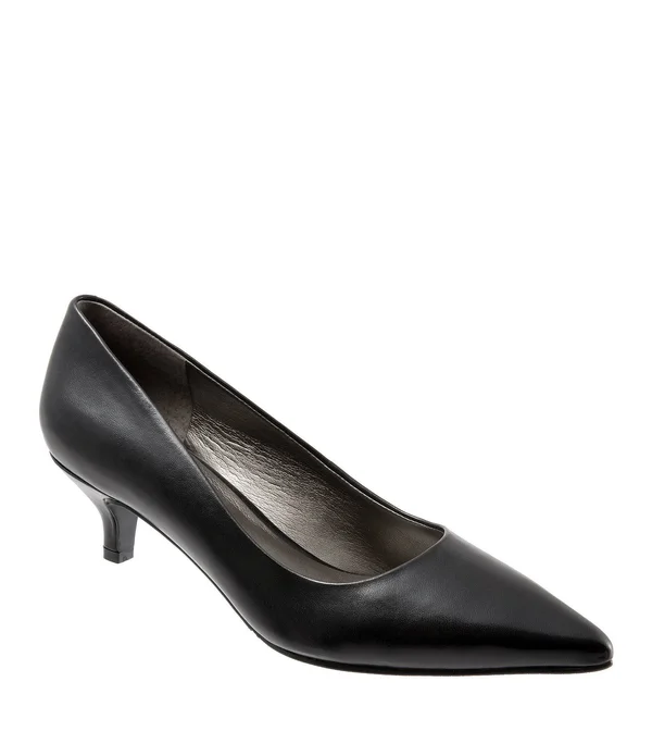Women's Trotters Paulina Pump, Size: 7.5, Black