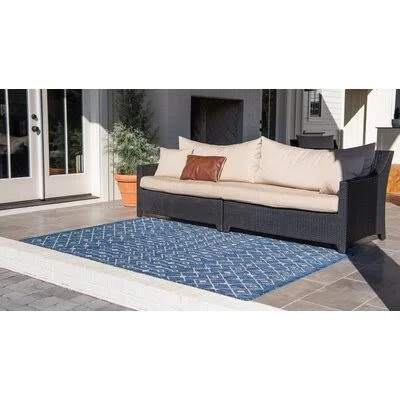 Brylee Southwestern Power Loom Blue/Beige Indoor/Outdoor Area Rug Gracie Oaks Rug Size: Rectangle 4& x 6&