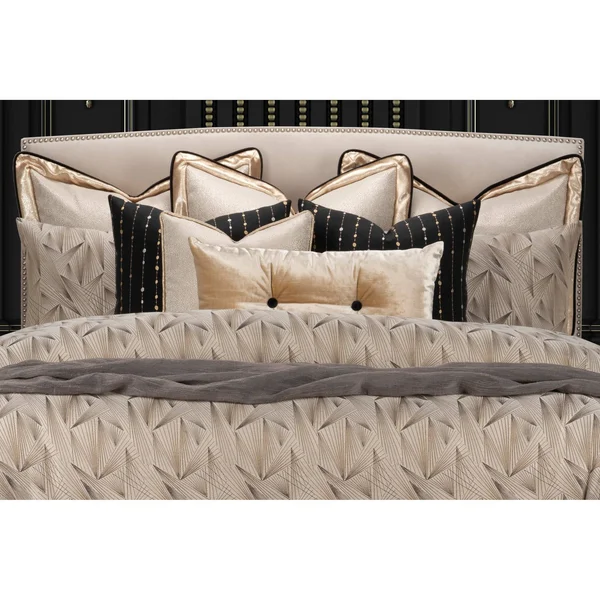 F. Scott Fitzgerald Fine Point Sable Luxury Bedding Set, Size: Full, Beige