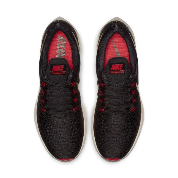 Nike Men's Air Zoom Pegasus 35 Running Shoes, Size: 10.5, Black