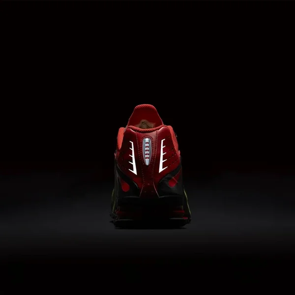 Nike Shox R4/ Neymar Jr - Black/Challenge Red/Metallic Silver Black, 11