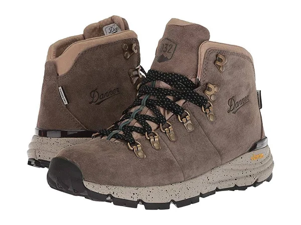 Women's Danner Mountain 600 4.5 inch Hiking Boot, Green