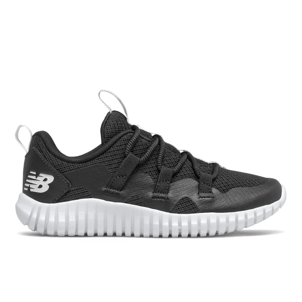 New Balance Kids& Playgruv - Black/White (Size 1)