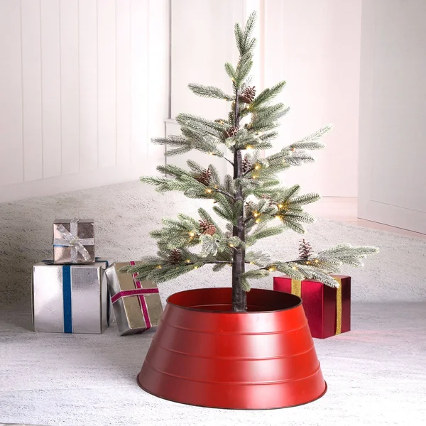 Glitzhome 22x22D Painted Red Metal Tree Collar