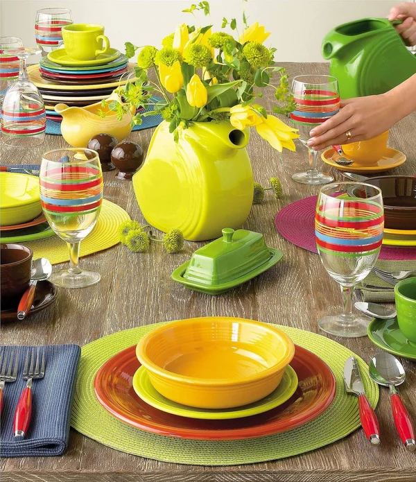 Fiesta Large Disk Pitcher - Lemongrass