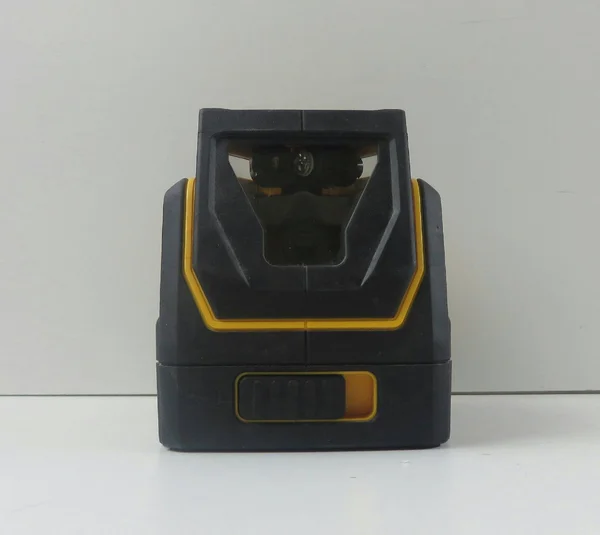 DeWalt DW0811 Self Leveling 360 Degree Line and Vertical Line Laser