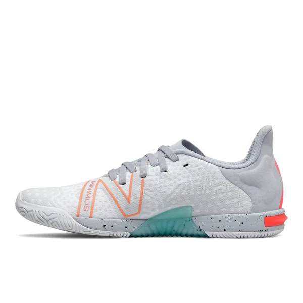 New Balance Women's Minimus TR - White/Grey (Size 6)
