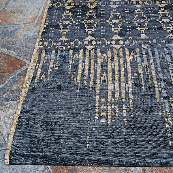 Lopez Dark Blue Indoor/Outdoor Area Rug by Havenside Home - 4& x 5&10x22