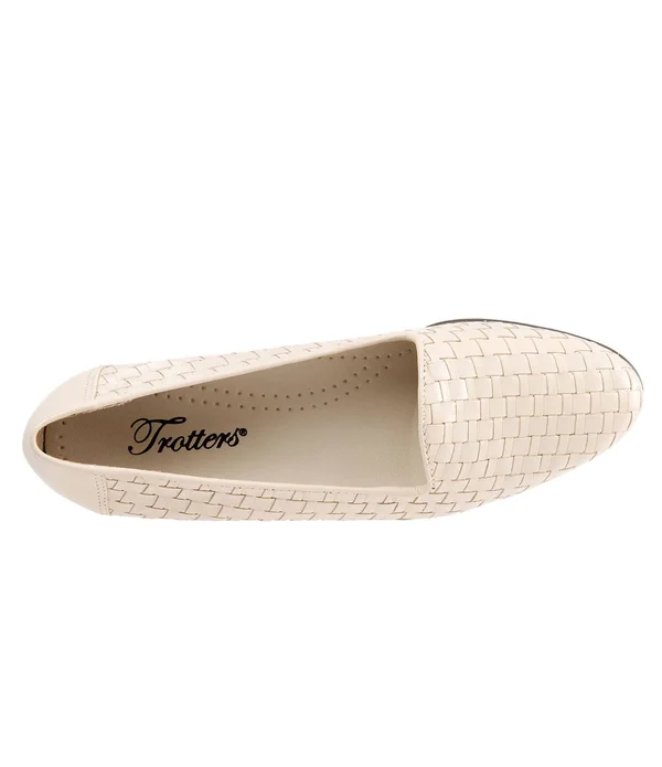 Trotters Liz 8.5 Women's Tan