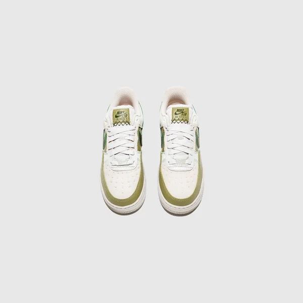 Nike Wmns Air Force 1 Scrap