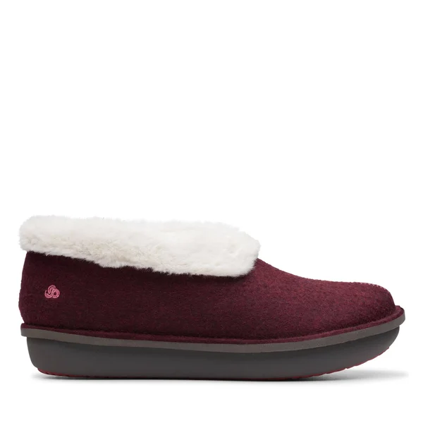 Clarks Women's Step Flow Low Fur Lined Slipper, Size: 7, Maroon Felt