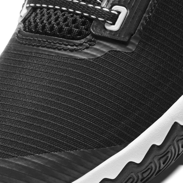 Nike Kids& Grade School Kyrie Flytrap 4 Basketball Shoes - Black